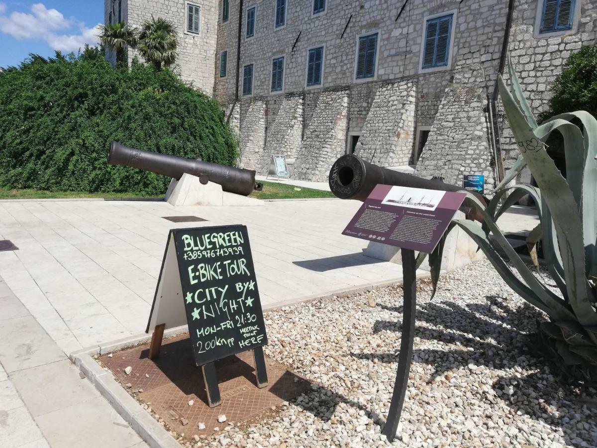 2 Cannons/Old Town Šibenik Esterno foto